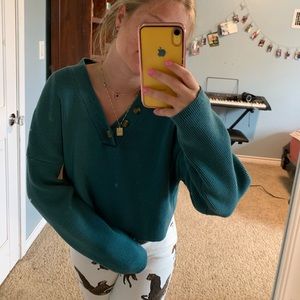 Kendall & Kylie cropped sweater